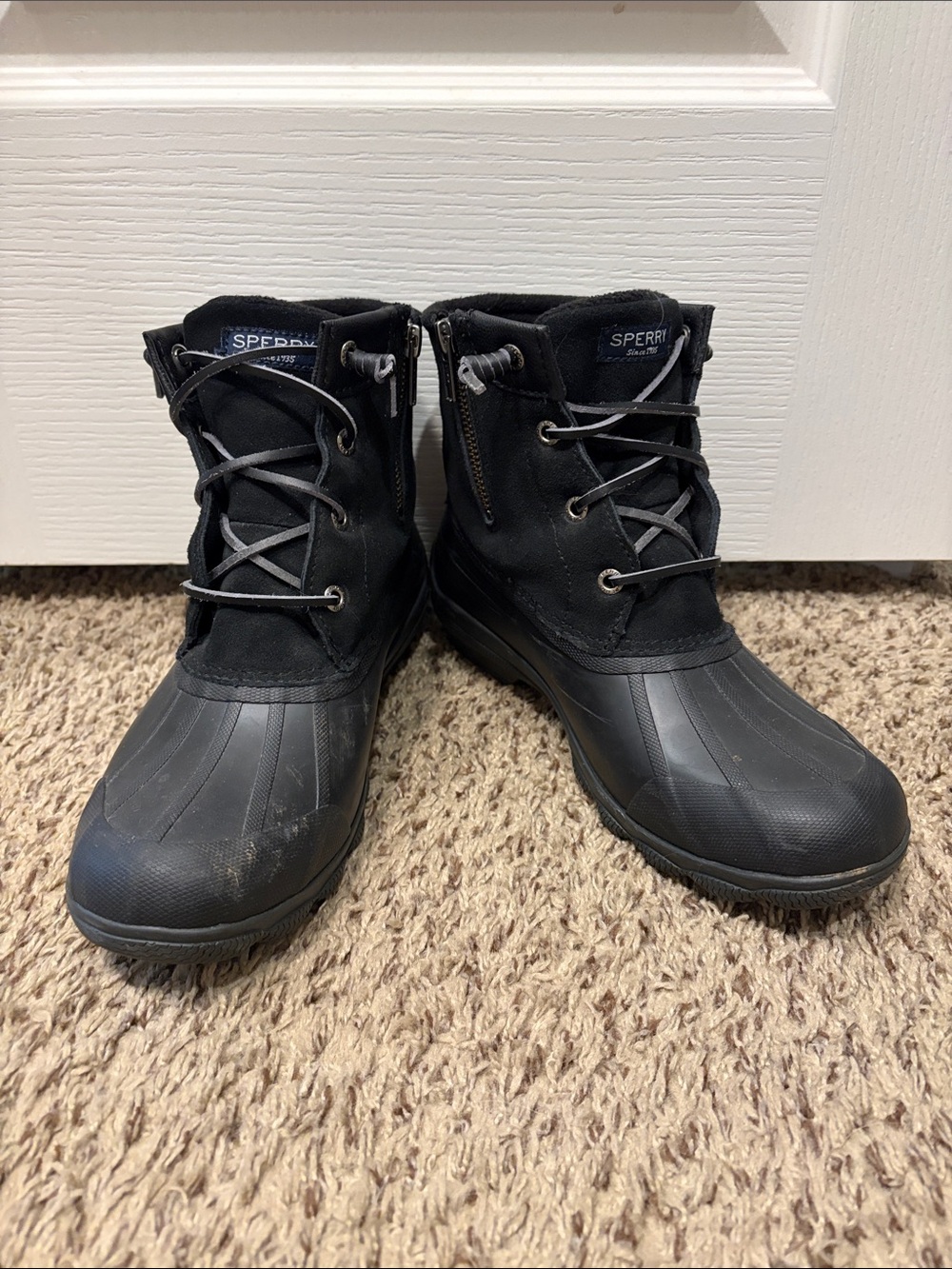 Sperry Women’s Black Lace-Up Rain & Snow Boots 🖤